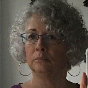 Meet your Posher, Nancy